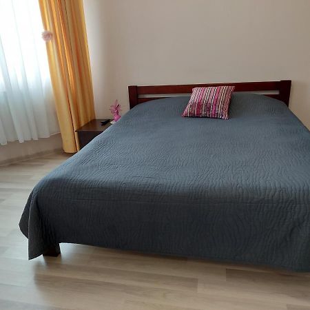 Appartamento Новобудова Центр Lutsʼk Esterno foto